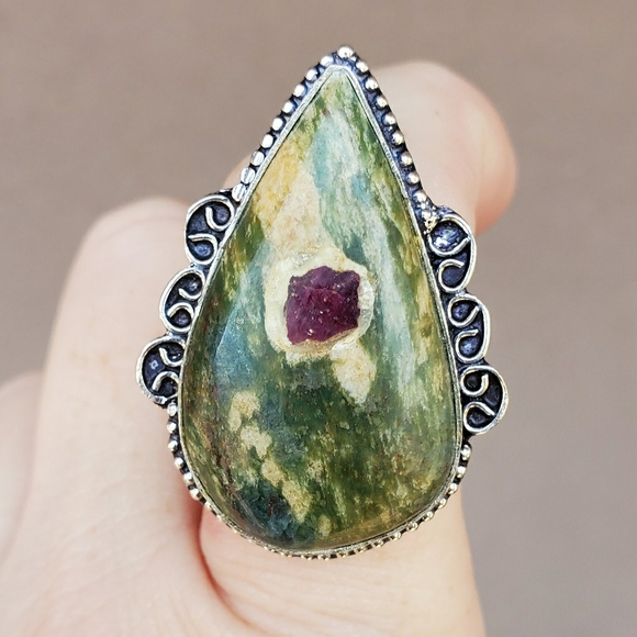 ***Sale*** New Ruby in Fuchsite 925 Silver Ring. - Picture 1 of 12